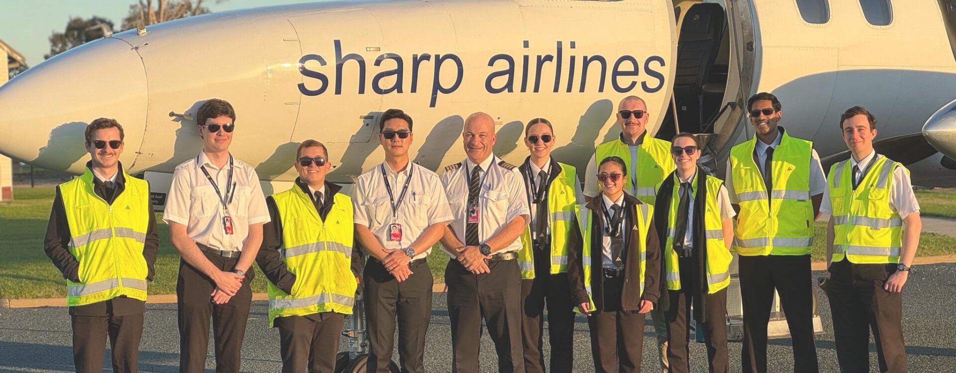 A regional airline centered around People